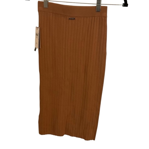 GUESS Women's Agnes Sweater Skirt small NWT - Picture 2 of 13